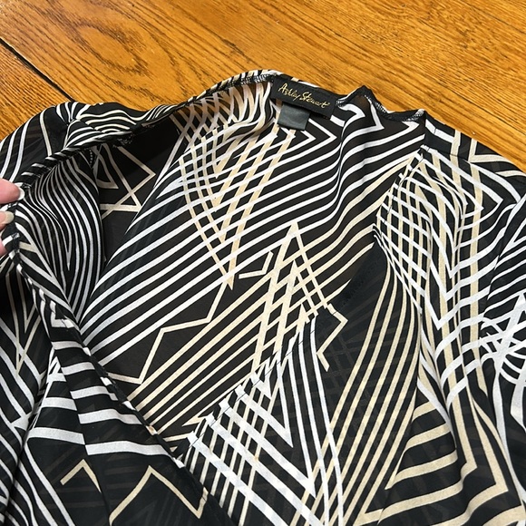 Ashley Stewart abstract print blouse. Wrap front. Black, tan and cream. Size 1X. - Picture 5 of 13
